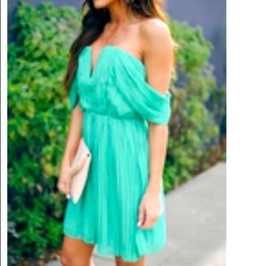 Vici off the shoulder dress. Brand new.